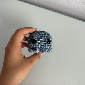 Crochet Pocket Octopus